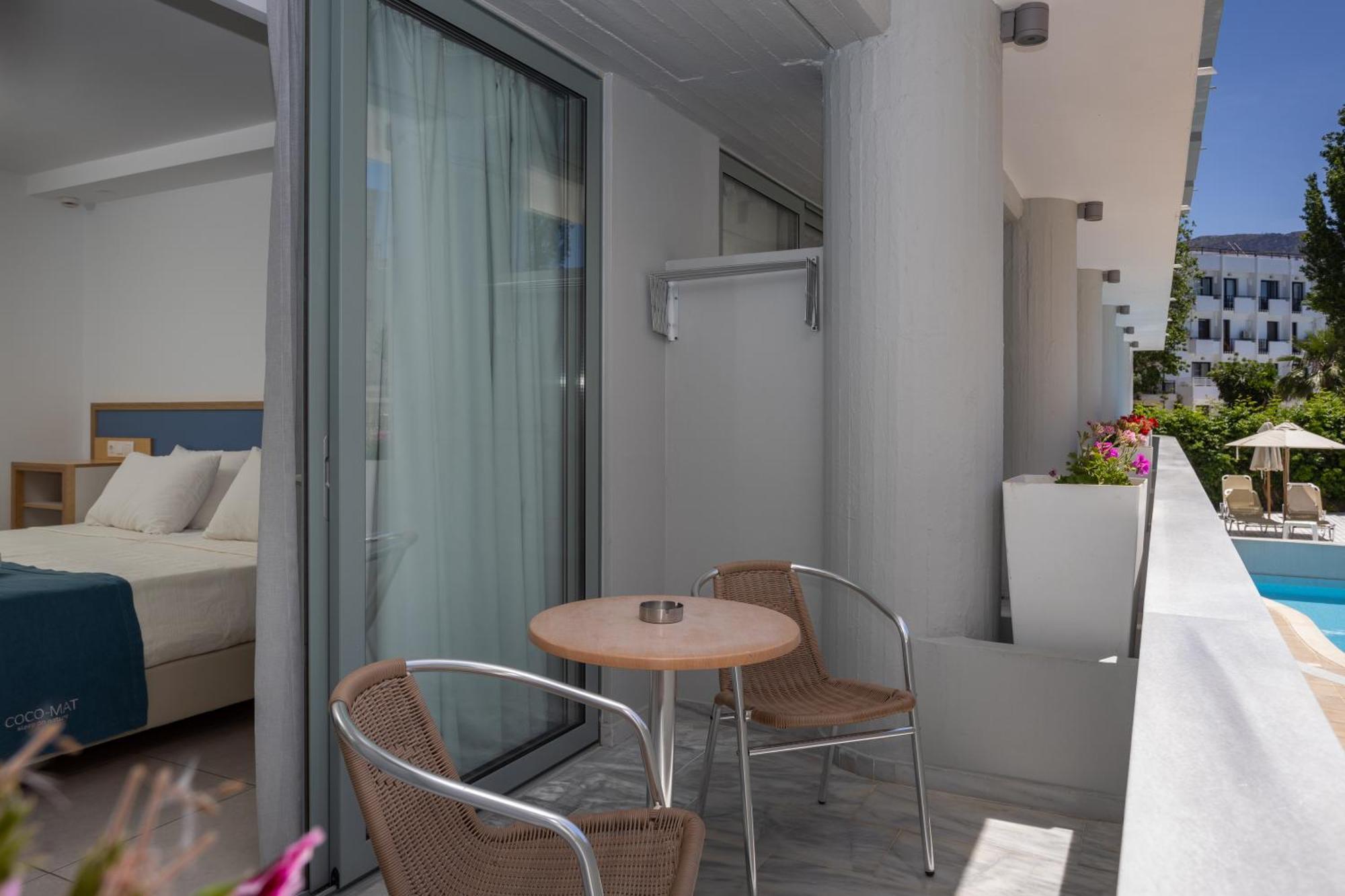 Alia Beach Hotel By Estia Hersonissos  Exterior foto